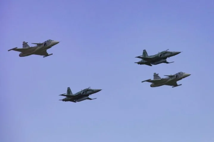 O episódio mostra uma ação precisa da força aérea do Brasil, que tem renome mundial.  Um estudo publicado pela “Global Fire Power”, feito para analisar o poderio das forças militares ao redor do mundo, classificou o Brasil como a 17ª maior força aérea do planeta, logo após a Grécia.