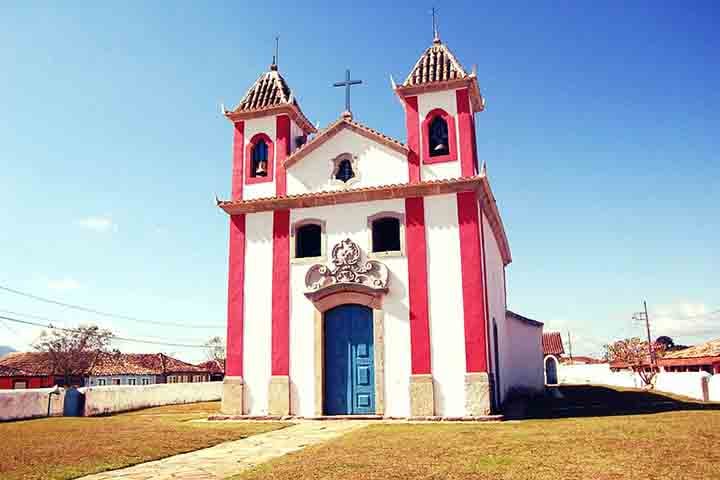 É um destino eclético, mas que oferece a todos a mesma sensação: a de acolhimento. Em tempos de pressa e hiperconexão, estar num lugar onde o tempo passa devagar é um verdadeiro presente.