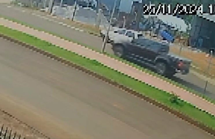 A carreta está dentro das normas de altura estabelecidas e é provável que o cabo de energia já havia arrebentado, e por isso enroscou na nossa carreta, alegou a empresa.