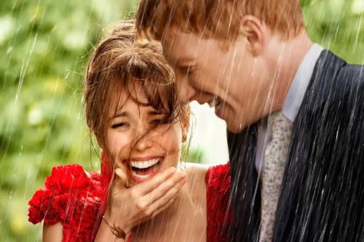 O filme "Quest&atilde;o de tempo" retrata a trajet&oacute;ria de Tim e seu poder de viajar no tempo para conquistar, a todo custo, a mulher de seus sonhos.