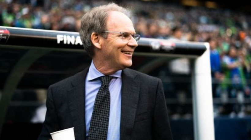 Brian Schmetzer demonstra respeito pelos adversários do Grupo B, mas destaca motivação e chance para jovens