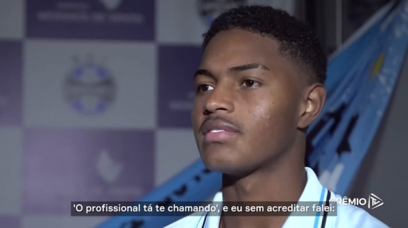 Jovem Riquelme revela bastidores de estreia e gol no profissional