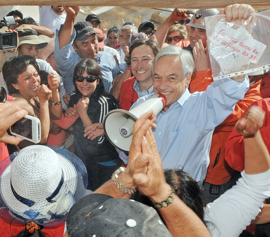 A mensagem foi um alívio para as dezenas de famílias que acompanhavam o passo a passo da operação de resgate. E elas puderam renovar as esperanças no dia a dia.