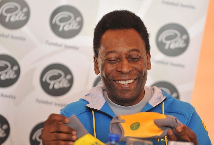 29 de 2022 - Morre Edson Arantes do Nascimento, o Pelé, aos 82 anos. O filme Jumper, que era exibido na Sessão da Tarde, foi interrompido para a entrada do plantão com Renata Vasconcellos.