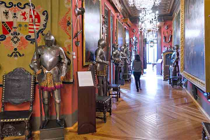 “Sugerir que os épicos de Homero eram relatos precisos de acontecimentos ocorridos cerca de quinhentos anos antes… seria um convite à censura e à descrença”, disseram os investigadores.