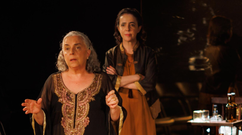 Drama sobre mães e filhas estreia na Caixa Cultural