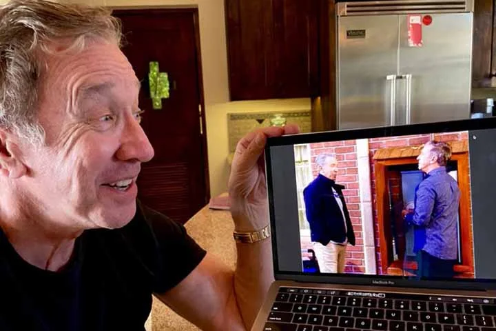 Porém, foi apenas em 1988 que o ator estreou no cinema, no filme “Tropical Snow”, do diretor colombiano Ciro Durán. Ele fez uma participação especial como um carregador de bagagem. 
