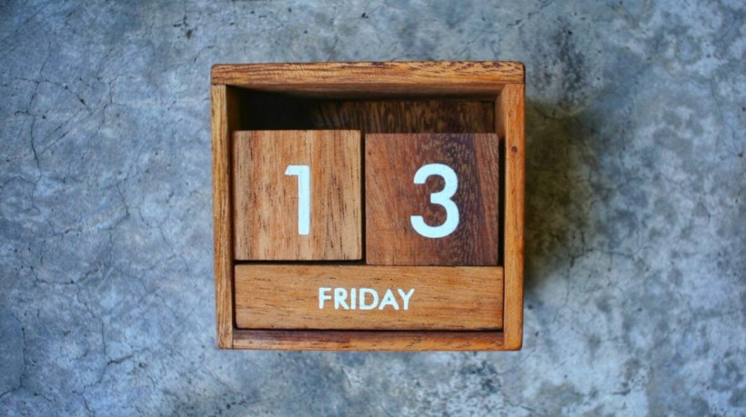 A sexta-feira 13 é um portal energético que favorece o autoconhecimento (Imagem: BooDogz | Shutterstock) 
