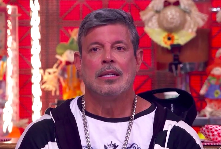 De chefe da torcida do Flamengo a galã de novela, jogador de futebol americano do Corinthians, deputado federal… minha vida tem sido muito intensa, diz um trecho da carta.