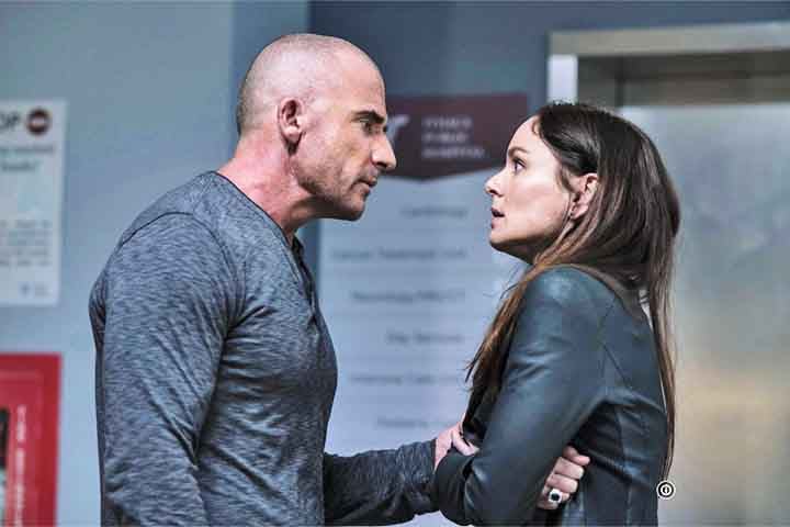 Já Dominic Purcell, ator australiano, dá vida a Lincoln Burrows, o irmão mais velho. Com uma presença física marcante, Purcell constrói um personagem com aparência dura, mas movido por sentimentos profundos, como o amor pelo filho e o vínculo com o irmão.