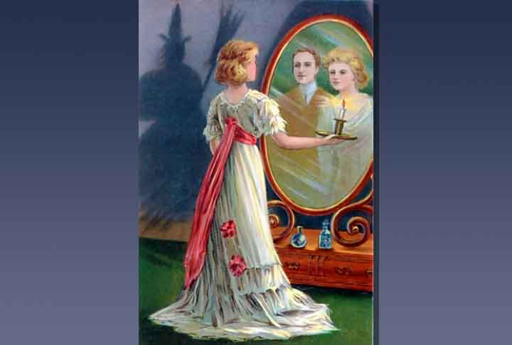 O mito da “Bloody Mary” - Uma lenda urbana, ou folclore, famosa nos países de língua inglesa. Segundo ela, ao apagar as luzes do quarto e evocar a tal “Maria Sangrenta” três vezes em frente ao espelho, segurando uma vela, a pessoa encontrará o espírito de Bloody Mary.



