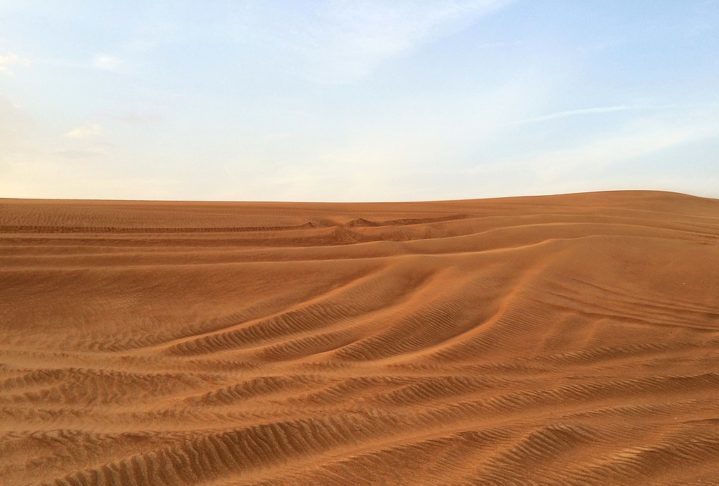 O deserto do Iraque faz parte do vasto deserto da Arábia, cobrindo grande parte da região ocidental e sudoeste do país.