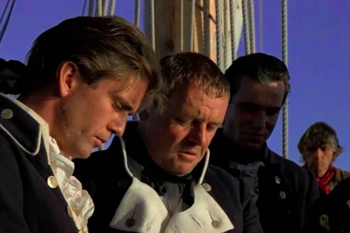 Em 1984, foi lançado Rebelião em Alto Mar, com Mel Gibson como Fletcher Christian e Anthony Hopkins na pele do comandante William Bligh. O filme ainda tinha Daniel Day-Lewis e Liam Neeson no elenco.