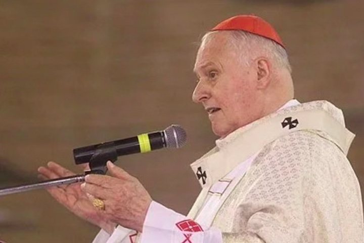 Ele chegou a ter votos suficientes para ser eleito papa, no entanto, recusou o cargo, alegando problemas de saúde.