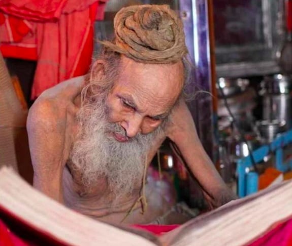 Por décadas, pessoas buscaram sua orientação espiritual e palavras de conforto em momentos de dificuldade. 