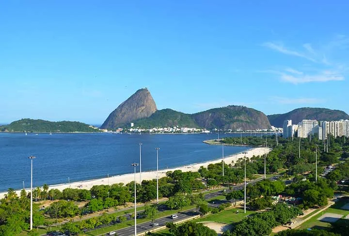 Uma de suas obras mais famosas foi o paisagismo do Aterro do Flamengo, no Rio de Janeiro. Projetou também para a Embaixada do Brasil em Washington, D.C. (Estados Unidos), o Palácio Karnak, sede oficial do Governo do Piauí e o aterro da Bahia Sul, em Florianópolis.