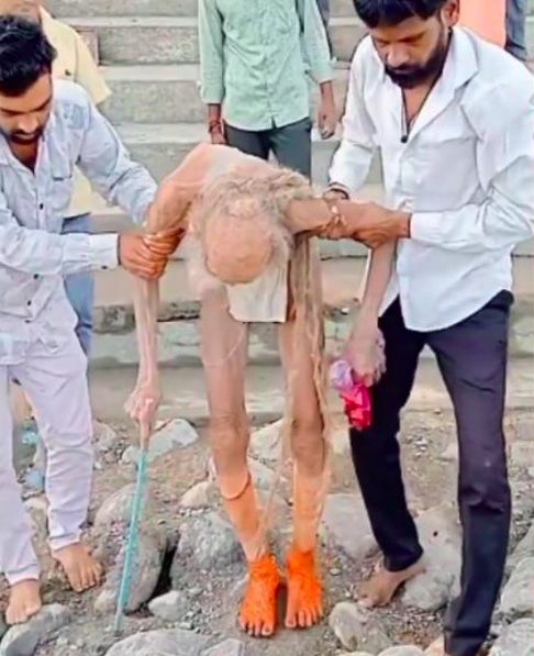 Ao sair do local, uma declaração do homem chamou a atenção: “Tenho 188 anos e até a morte me abandonou”.