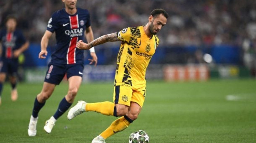 Galatasaray iniciou conversas pelo meia, que tem contrato até 2027, mas negociação esbarra na pedida de 35 milhões de euros (R$ 224 milhões)