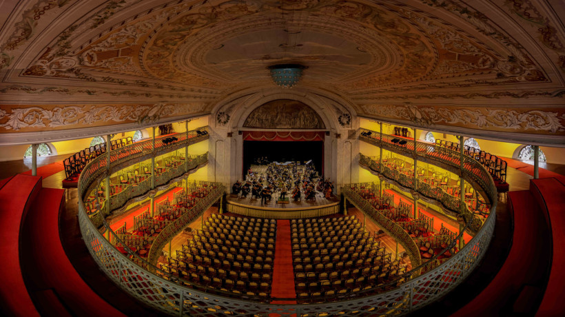 Imagem vencedora na categoria fotografia: Theatro Jos&eacute; de Alencar faz 115 anos