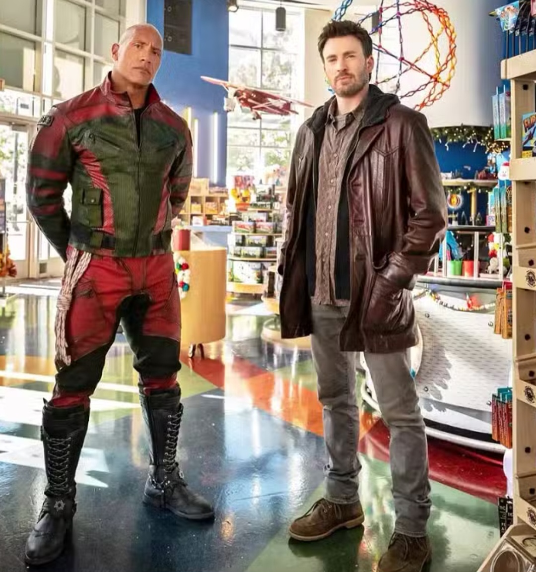 Em 2024, ele protagonizou uma produção com Dwayne Johnson - Red One - na Prime Vídeo. 
