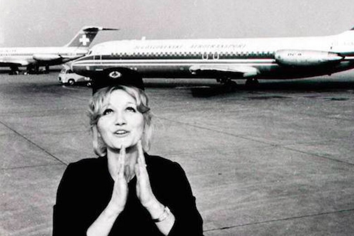 Vesna Vulović – Sobrevivente da maior queda sem paraquedas (1972): A sérvia detém o recorde mundial da pessoa que sobreviveu à queda mais alta sem paraquedas da história (10.160 metros).