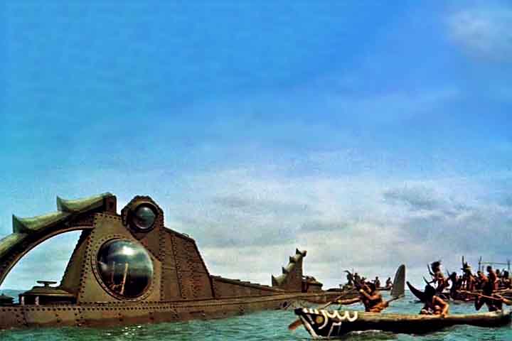 Inspirado na obra de Júlio Verne, o clássico 20.000 Léguas Submarinas (1954), que pode ser assistido no Disney+, traz o lendário Capitão Nemo e seu submarino Nautilus como ícones do steampunk.