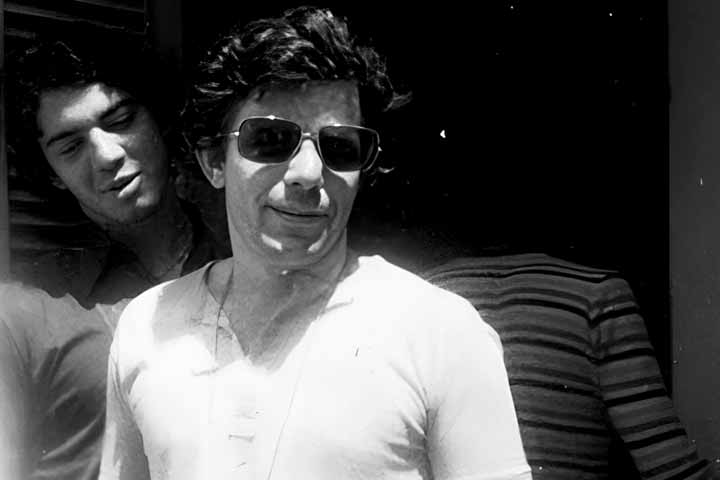 Filho de um açougueiro, Reginaldo costumava ajudar o pai no trabalho desde pequeno e já estudava violão. Ele alimentava o sonho de ser ator inspirando-se em ídolos como Anselmo Duarte - o diretor de “O Pagador de Promessas”, filme que venceu a Palma de Ouro de Cannes em 1962. 
