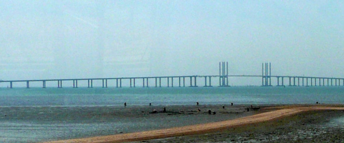 4º- A Ponte Qingdao Haiwan, é mais uma localizada na China. Ela foi inaugurada em 2011 e tem 42,5 quilômetros de extensão.