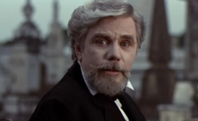 No cinema, outros papéis destacados de Reginaldo Faria foram em “Memórias Póstumas”, adaptação do romance de Machado de Assis, e “Cazuza - O Tempo Não Pára”. 
