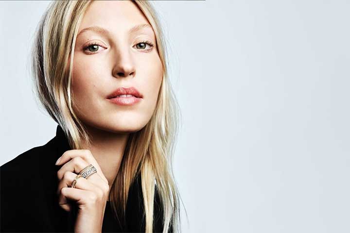 A lista combina estética clássica com diversidade, analisando rostos de diferentes estilos e origens. A seguir, conheça o Top-10 de modelos (incluindo uma brasileira) que, segundo a matemática da beleza, estão mais próximas da perfeição.