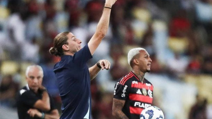 ‘Velha Senhora’ deve mandar olheiros para observar o camisa 43, e assim, propor uma oferta de 20 milhões de euros após o Mundial de Clubes