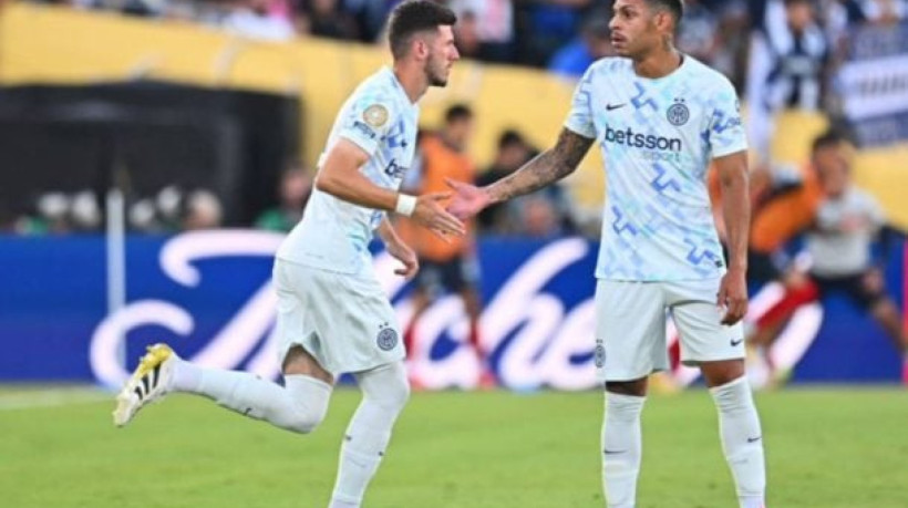 Brasileiro estreia pela equipe italiana no empate contra o Monterrey e descarta descompromisso dos europeus com o torneio