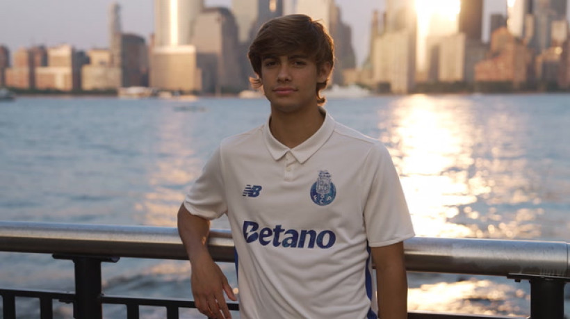 Porto lança terceiro uniforme para temporada 2025/26