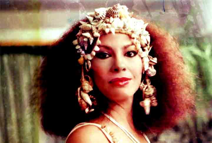 O projeto tem como uma das inspirações Clara Nunes, cantora que viveu entre 1942 e 1983. Ivete Sangalo diz que Conto de Areia, sucesso da artista mineira de 1974, foi a primeira música que aprendeu a cantar integralmente.