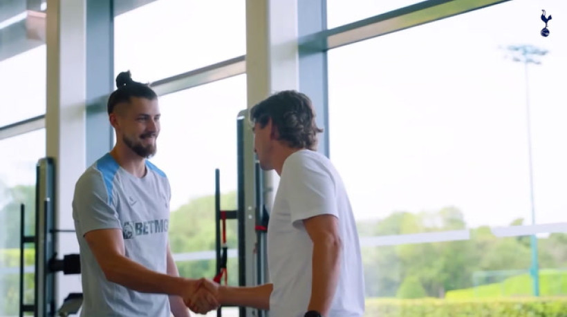 O primeiro dia de Thomas Frank como novo técnico do Tottenham