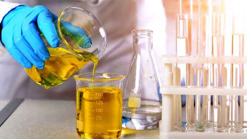 Nesta época houve a introdução de compostos sintéticos que permitiram criar fragrâncias antes inalcançáveis apenas com ingredientes naturais.