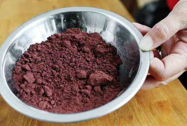 Farinha de Uva- Contém resveratrol e nutriente. Auxilia na prevenção de doenças cardiovasculares. A cada 100 gramas possui  214 calorias. É adicionada a tortas, bolos, granolas caseiras, vitaminas e iogurtes.