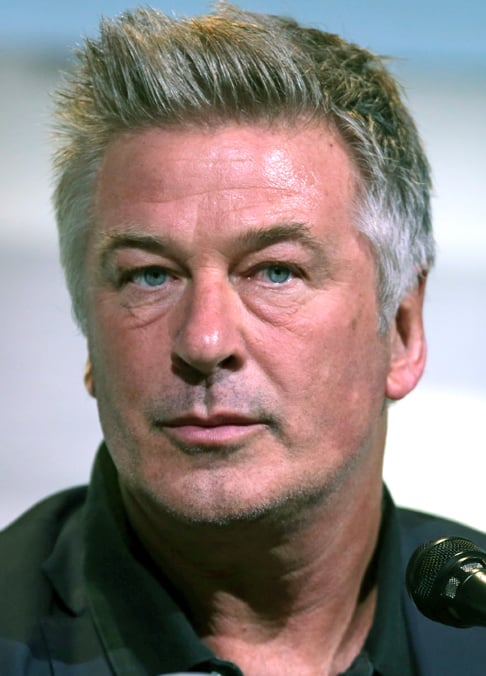 Alexander Rae Baldwin III, popularmente conhecido como Alec Baldwin, é ator, produtor, comediante e escritor. 