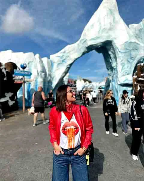 Retornou à TV, em 2007, como Delzuite, protagonista da primeira fase da minissérie Amazônia, de Galvez a Chico Mendes, de Glória Perez. No mesmo ano, esteve na novela Sete Pecados, de Walcyr Carrasco, dando vida à personagem Clarice.