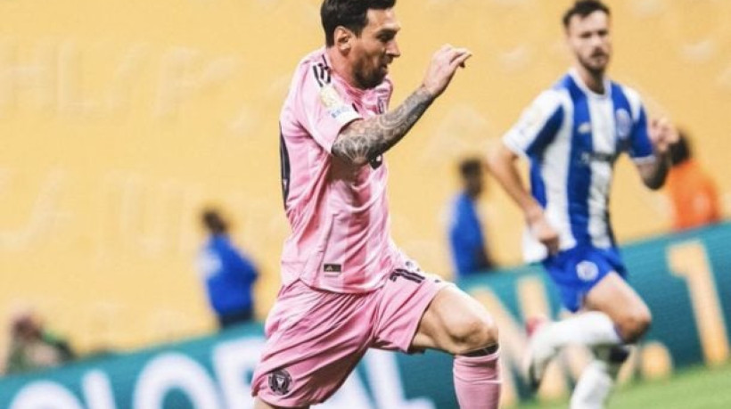 Por anos, jogadores disputaram o prêmio de melhor jogador do mundo, além da rivalidade entre Barcelona e Real Madrid