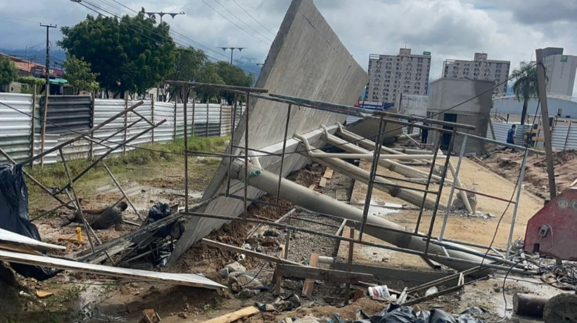 Desabamento registrado em Maracanaú 