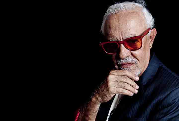 O ator e diretor Ney Latorraca, de 80 anos, morreu no dia 26/12/2024 após seis dias de Internação no Rio de Janeiro. O artista teve um câncer de próstata e sofreu sepse pulmonar.