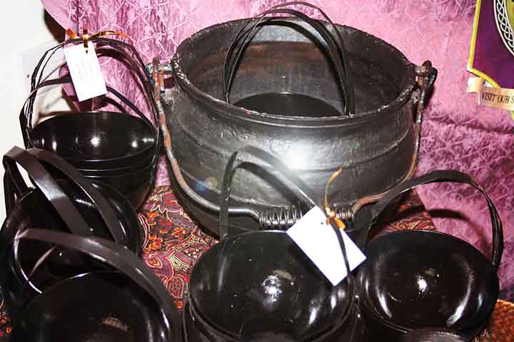 Se o sangue fosse coletado, conforme nossa sugestão, para a produção de salsicha, estenderia a antiguidade dessa prática pelo menos 2.700 anos no passado”, completaram os pesquisadores.