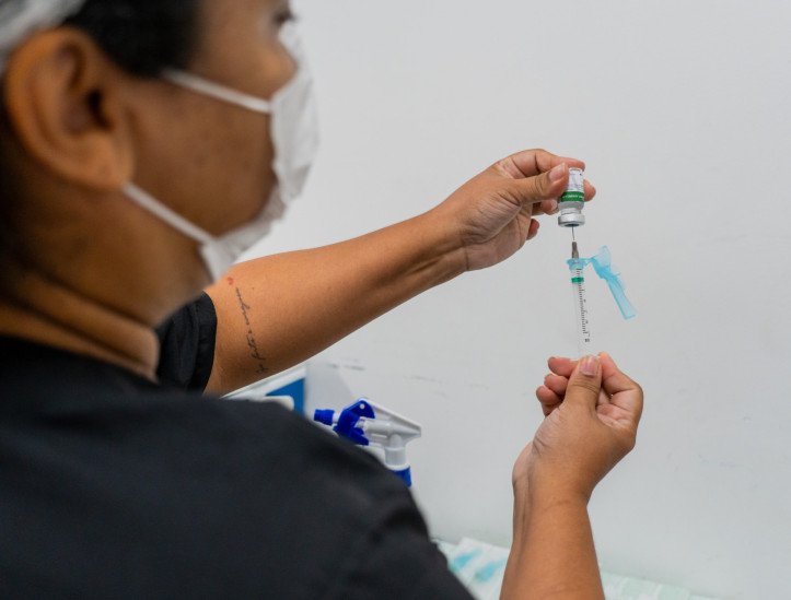 FORTALEZA, CEARÁ, BRASIL, 21-06-2025: Dia de vacinação no Posto de Saúde Geraldo Madeira Sobrinho. (Foto: Fernanda Barros/ O Povo)