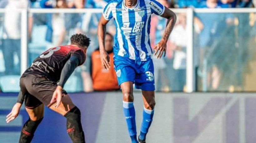 Furacão faz 2 a 1 no Leão catarinense em plena Ressacada, alcança segundo triunfo consecutivo e encosta nos primeiros colocados