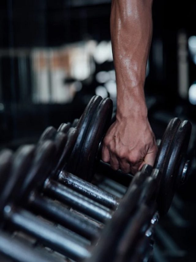 Além disso, aliviam dores e tensões musculares; melhoram a qualidade do sono e auxiliam na liberação de serotonina, neurotransmissor responsável pelo bom humor e pela regulação do sono.