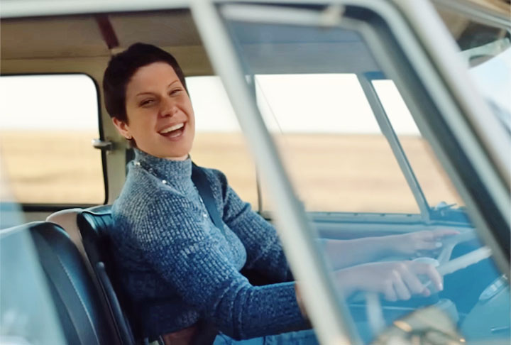 Logo após ser lançado, o vídeo, que foi uma ação promocional da Volkswagen, teve mais de 1 milhão de visualizações em menos de dois dias! E depois continuou bombando. 