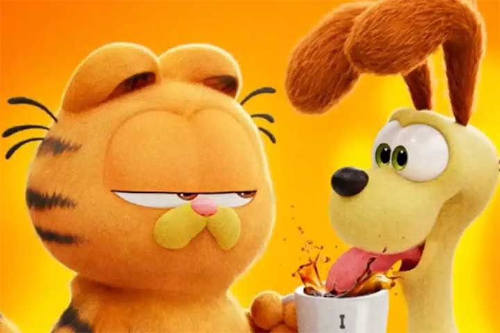 Jim Davis escrevia uma tirinha, Gnorm Gnat, para um jornal local chamado The Pendleton Times em Pendleton, Indiana, EUA, na década de 70. No entanto, não teve uma boa recepção.