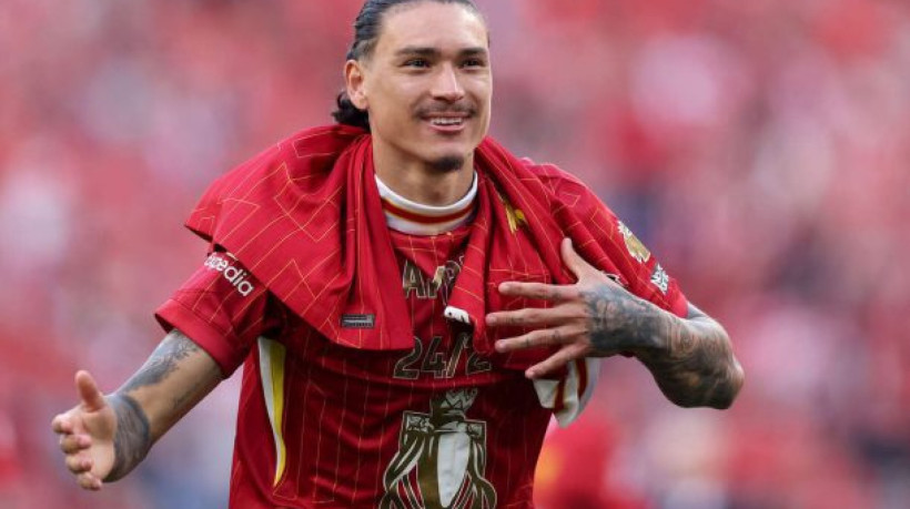 Atacante uruguaio aceitou a proposta italiana, mas valor da transferência e salário ainda travam o acordo