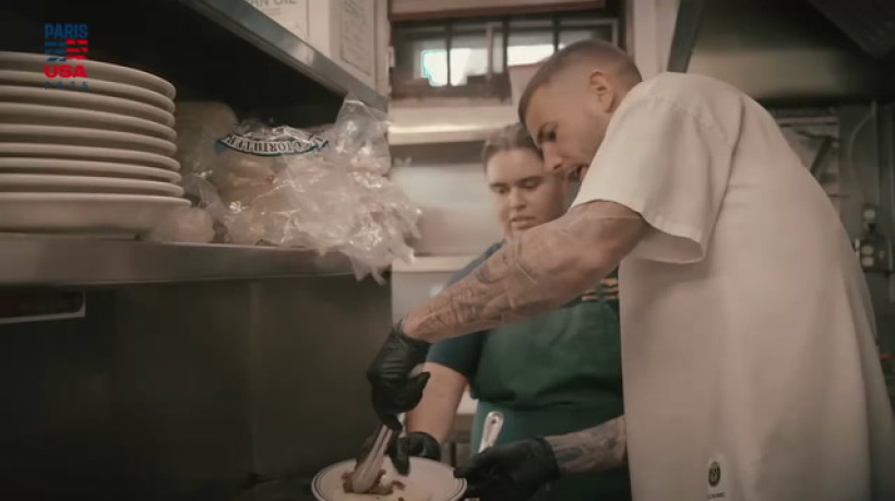 Zaire-Emery e João Neves aproveitam folga do PSG em Los Angeles